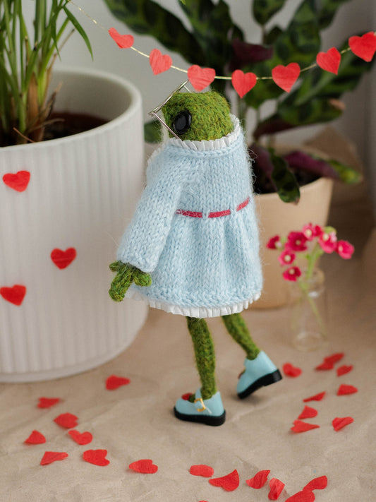 Miss Frozen Heart Frog