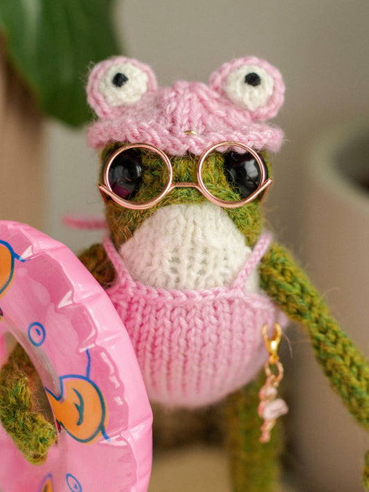 Miss Pink Swimmy Frog