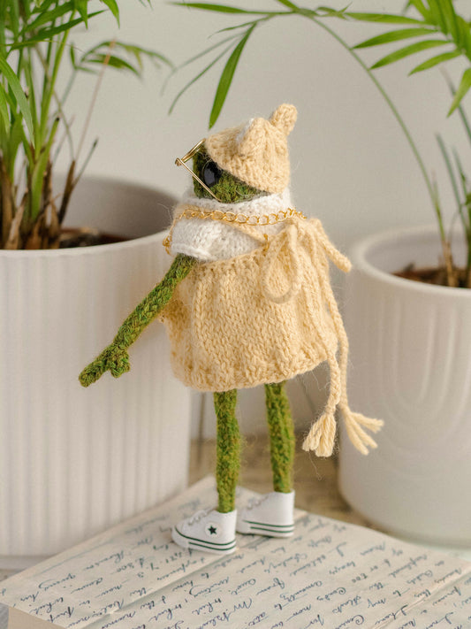 Miss Yellow Tulip Frog