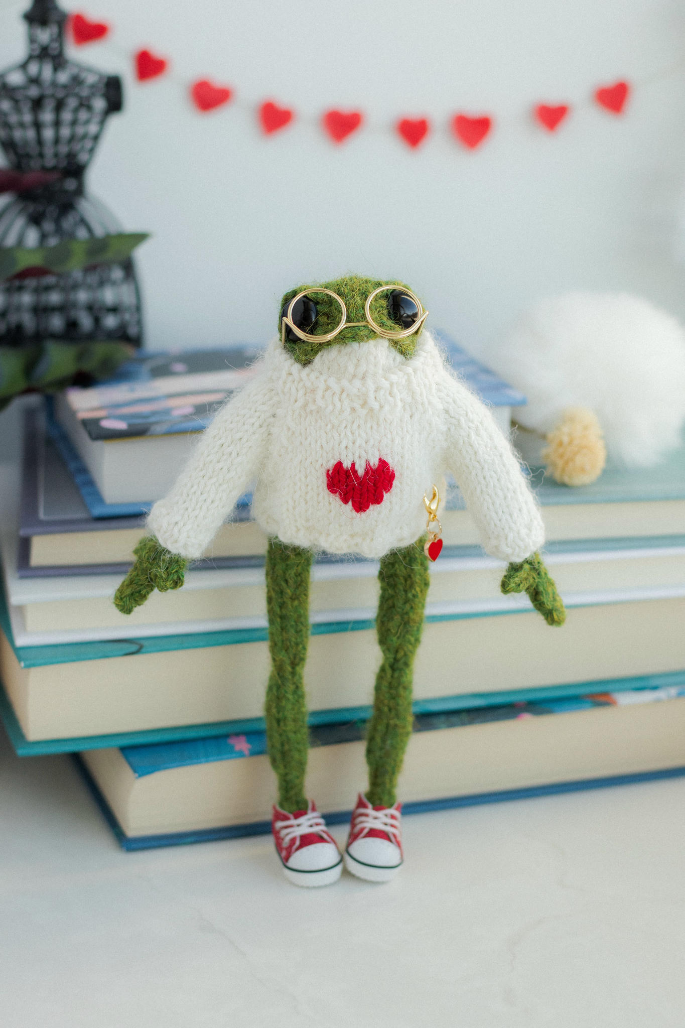 Mr. Tiny Love Frog