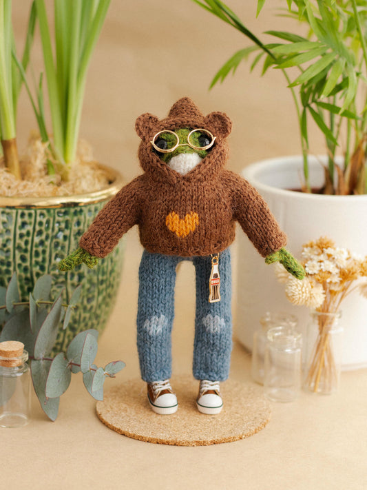 Mr. Bear Frog Outfit