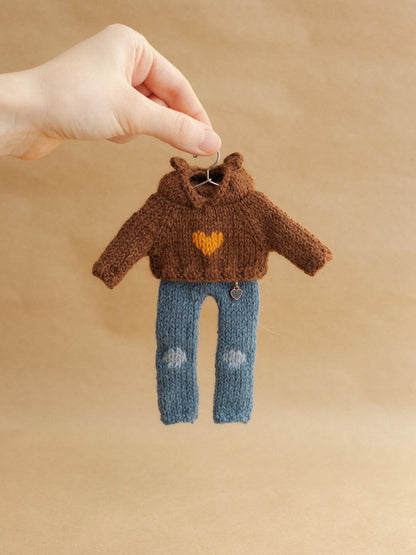 Mr. Bear Frog Outfit