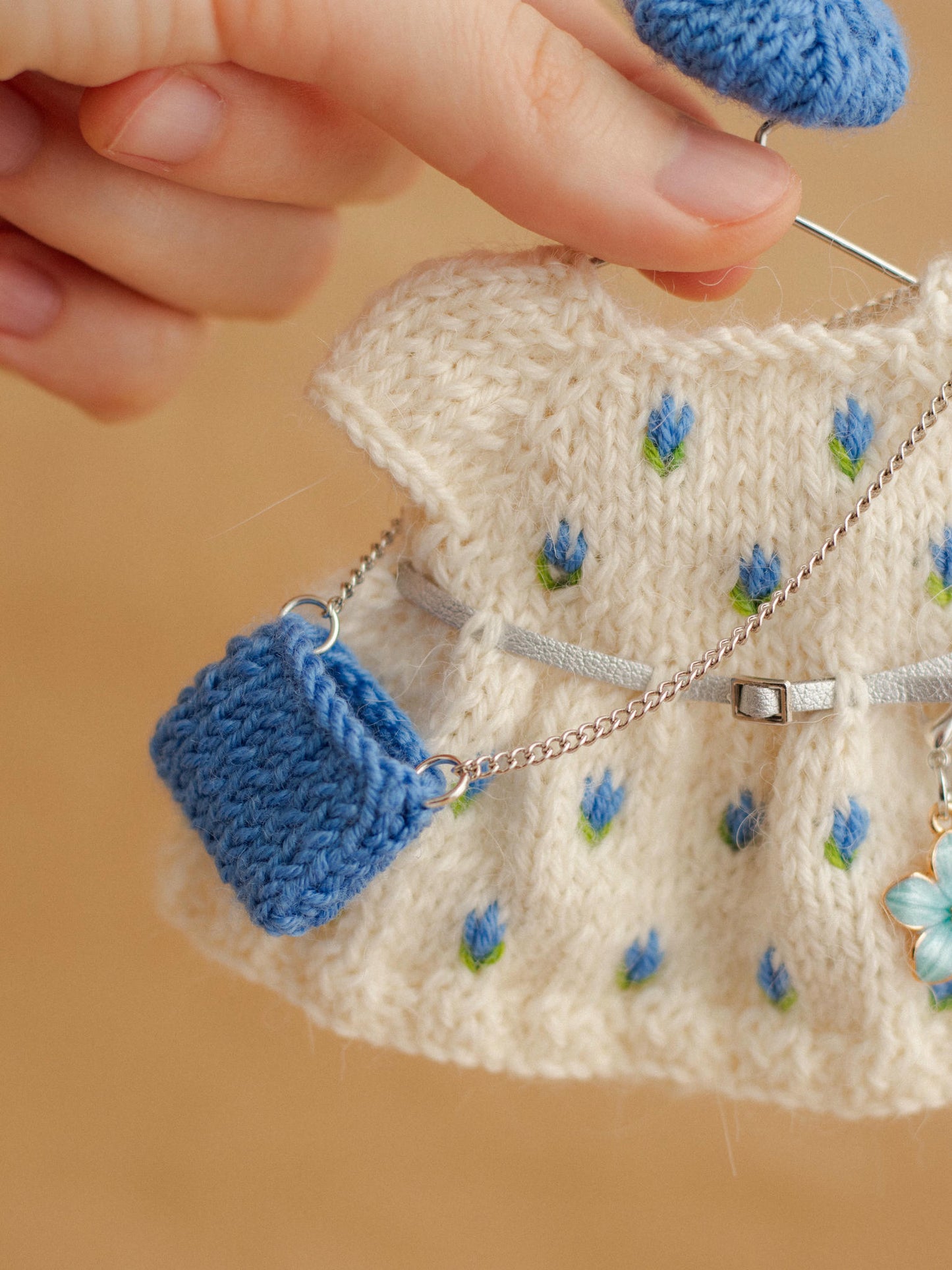 Froggy Miss Forget-me-not Outfit