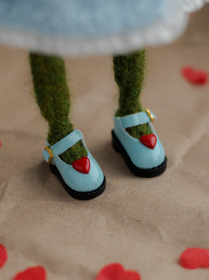 Miss Frozen Heart Frog