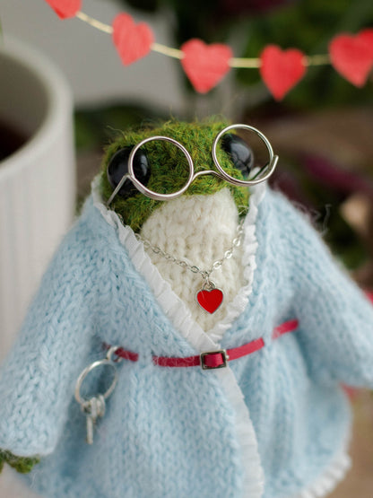 Miss Frozen Heart Frog