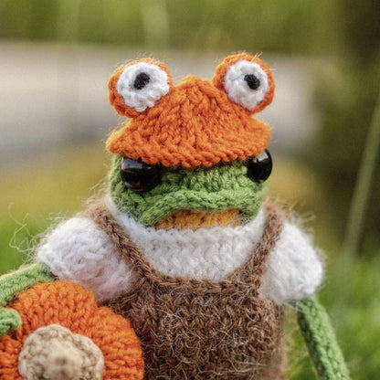Frog Hat with Eyes Knitting Pattern for Knitted Frog (PDF)