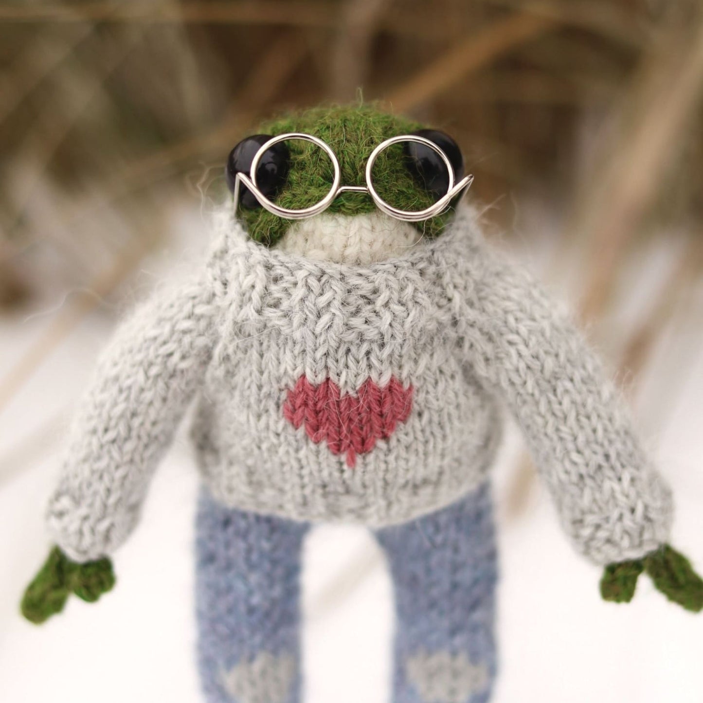 Frog Sweater Knitting Pattern for Knitted Frog (PDF)