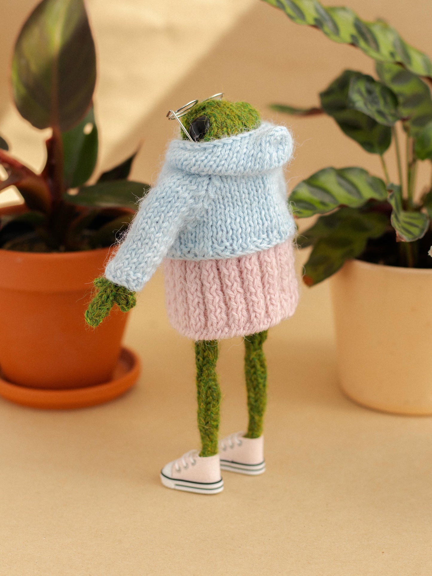 Miss Ice Cream Frog