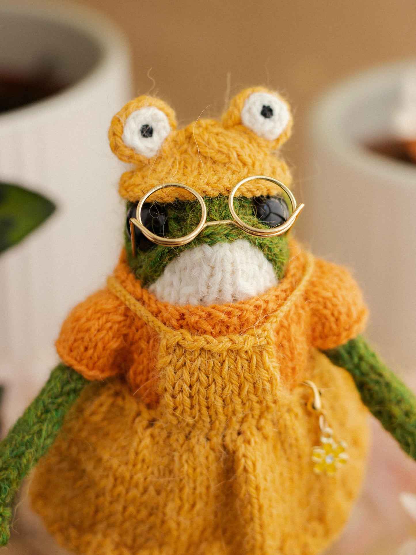 Miss Narcissus Frog