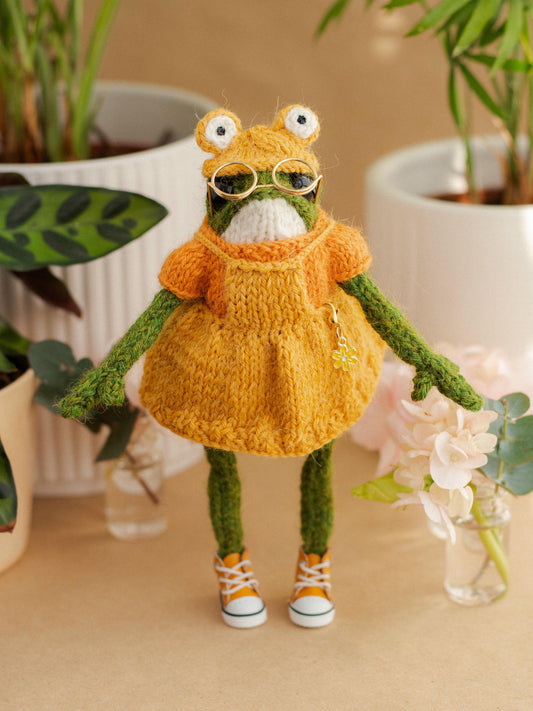 Froggy Miss Narcissus Outfit