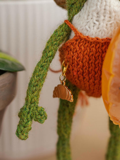 Miss Orange Swimmy Frog