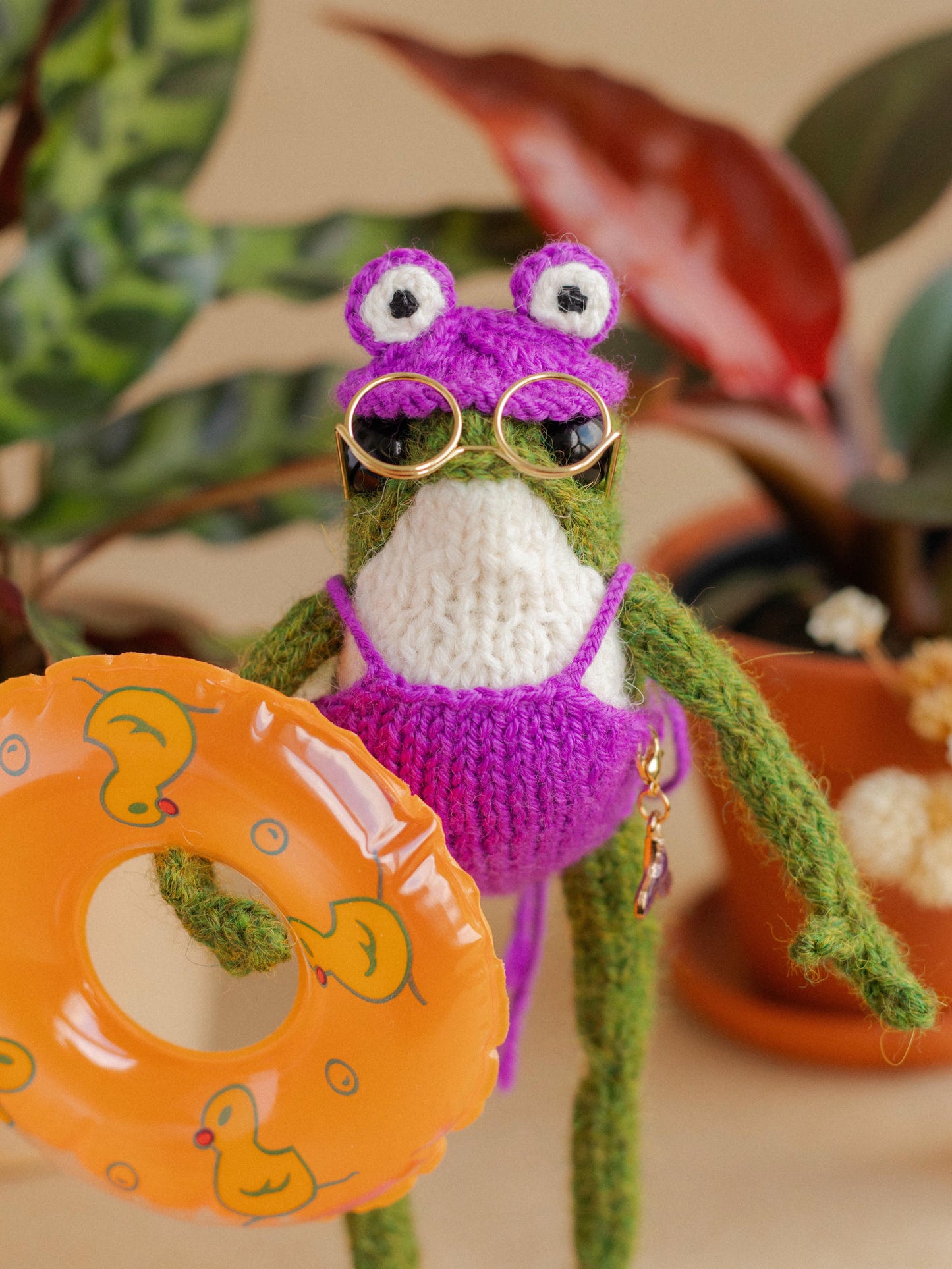 Miss Purple Swimmy Frog