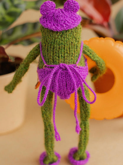 Miss Purple Swimmy Frog