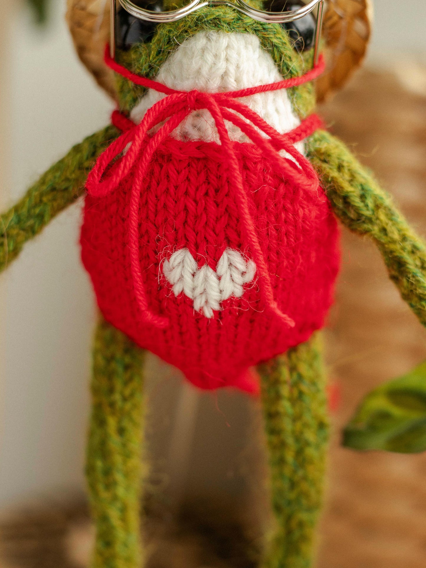 Miss Red Swimmy Frog