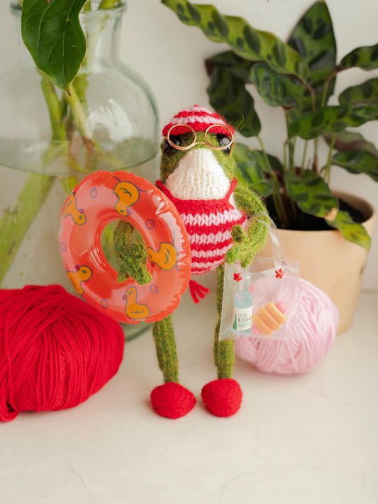 Miss Candy Swimmy Frog