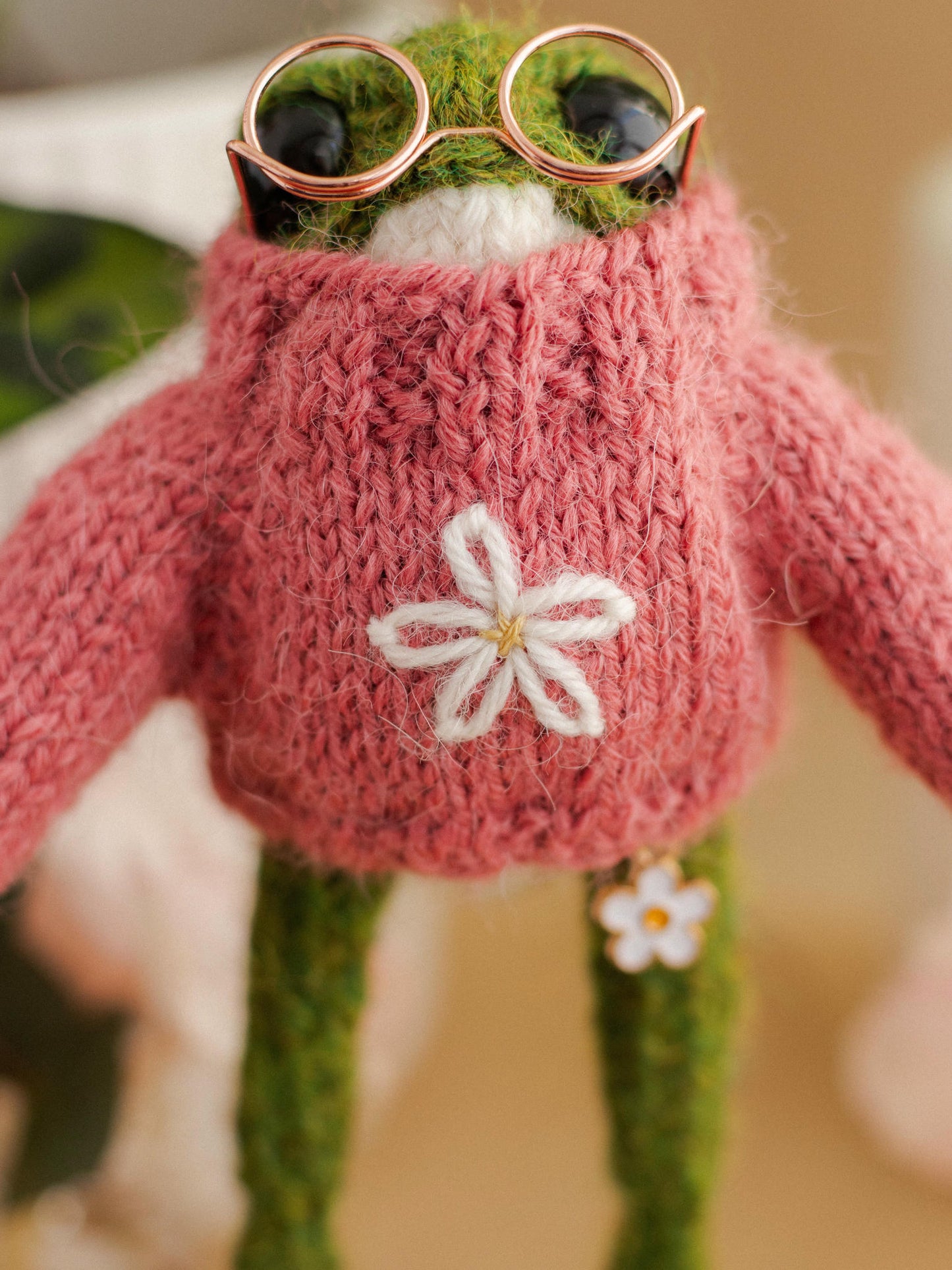 Mr. Tiny Flower Frog