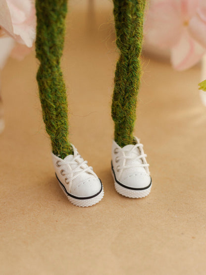 Mr. Tiny Flower Frog