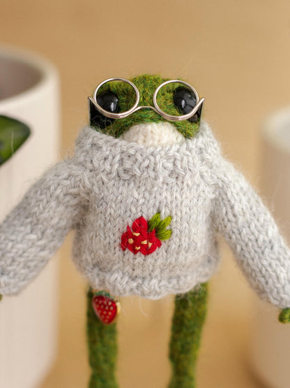 Froggy Tiny Strawberry Sweater