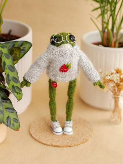 Mr. Tiny Strawberry Frog