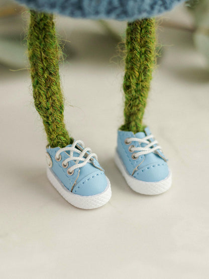 Mrs. Forget-me-not Frog