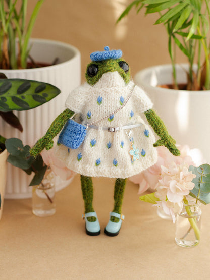 Froggy Miss Forget-me-not Outfit