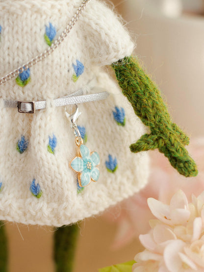 Miss Forget-me-not Frog