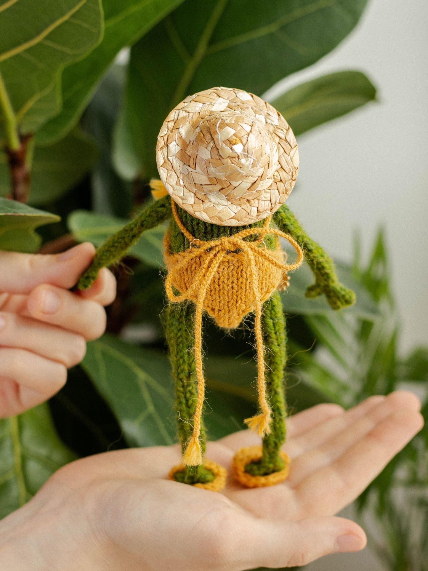 Froggy Yellow Swimmy Outfit